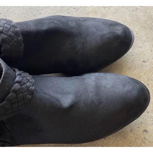 torrid Black 11605251 Faux Suede Ankle Boots Heel Life Stride Women’s Sz 11 - Picture 15 of 16
